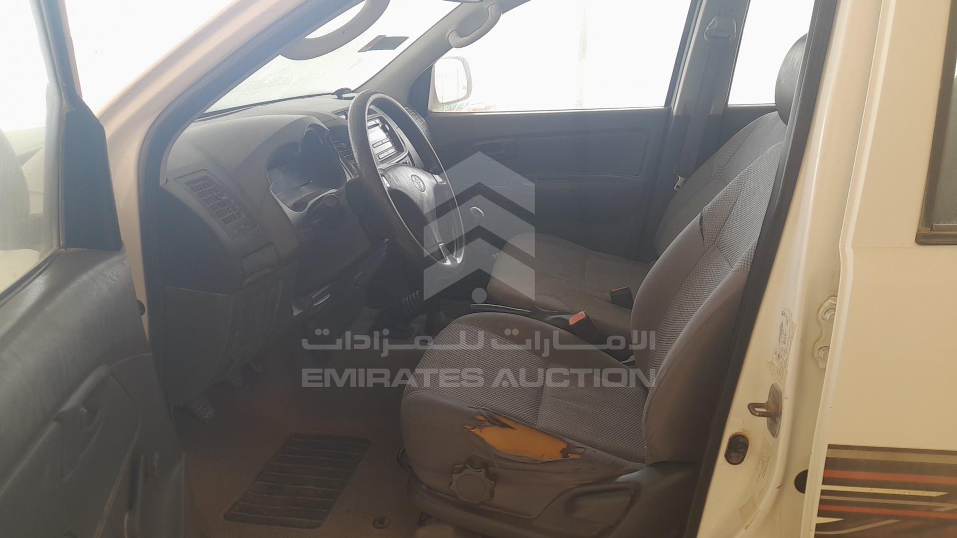 2013 TOYOTA HILUX VIN: MR0FX22G0D1362343