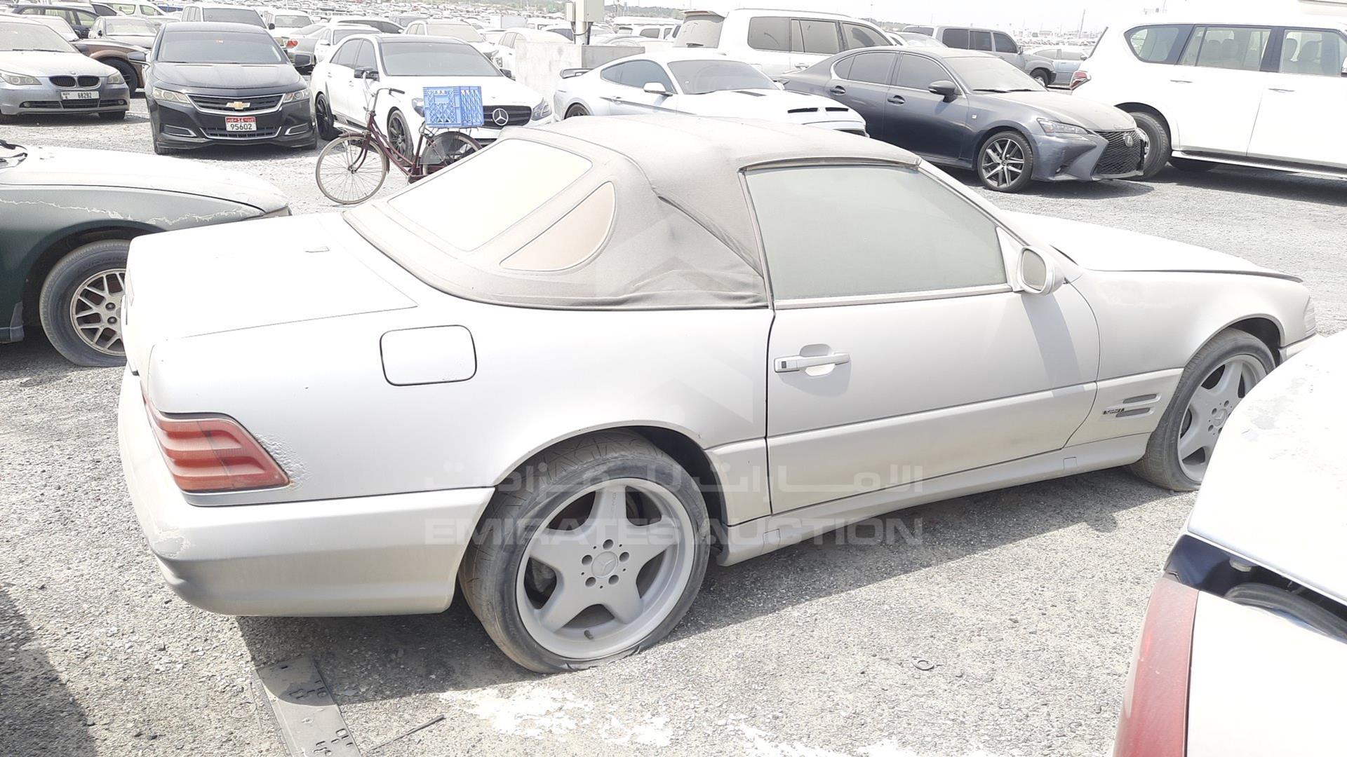 2001 MERCEDES SL 500 VIN: WDBFA68F61F197062