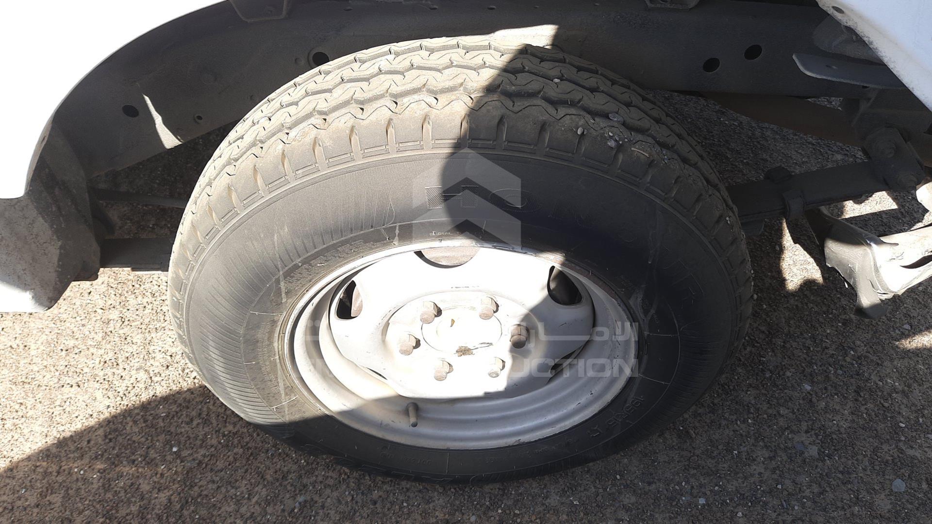 2005 NISSAN PICKUP VIN: JN6DD23S35X170590