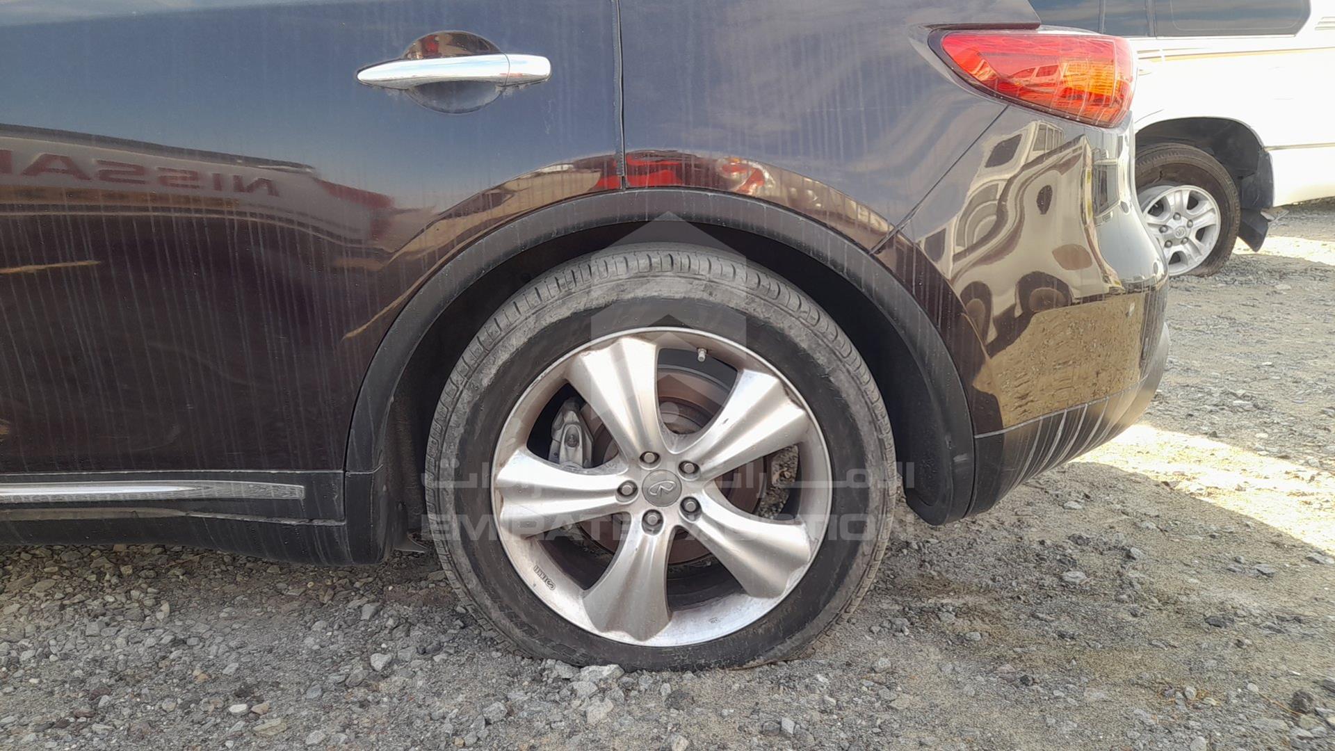 2011 INFINITI FX 35 VIN: JNRAS15YXBM530054