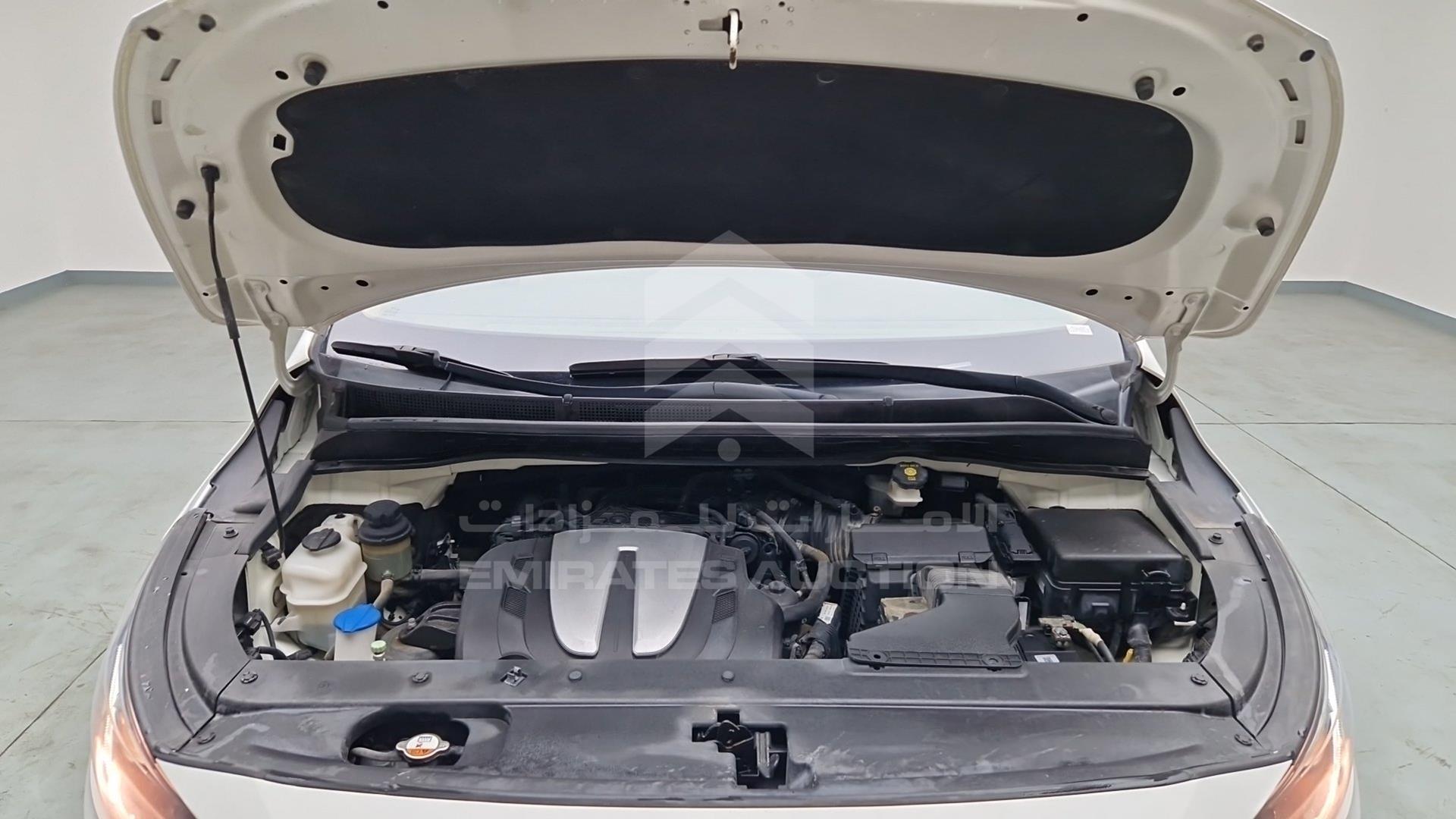 2019 KIA CARNIVAL VIN: KNAMB8121K6545261