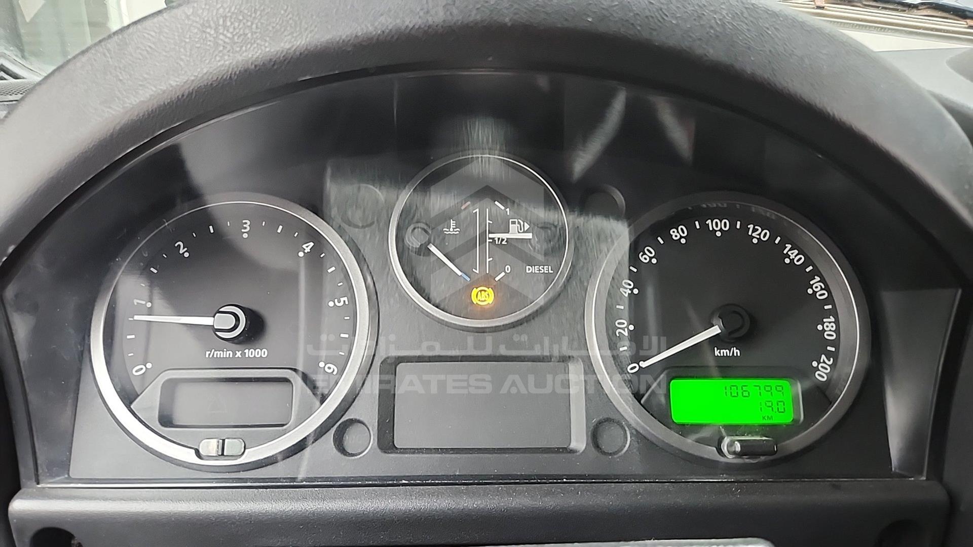 2010 LAND ROVER DEFENDER VIN: SALLDVBS8AA794793