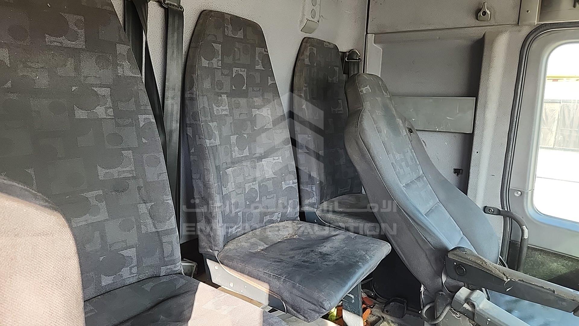 2008 MERCEDES ACTROS VIN: WDAKHCAA98L280332