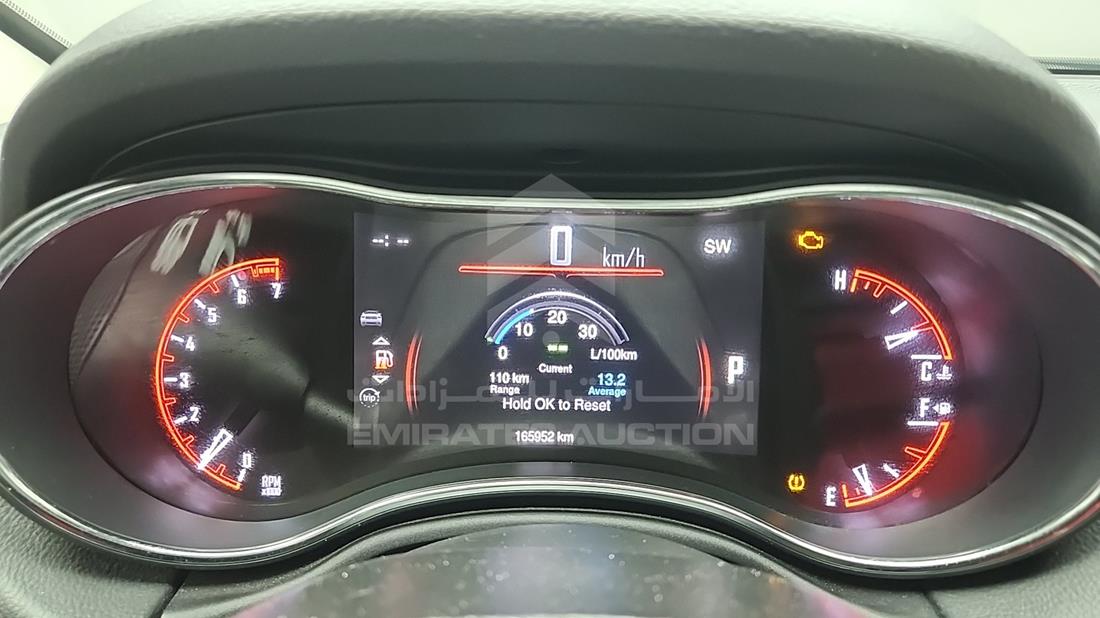 2015 Dodge Durango — Speedometer & RPM Gauges — Photo 14