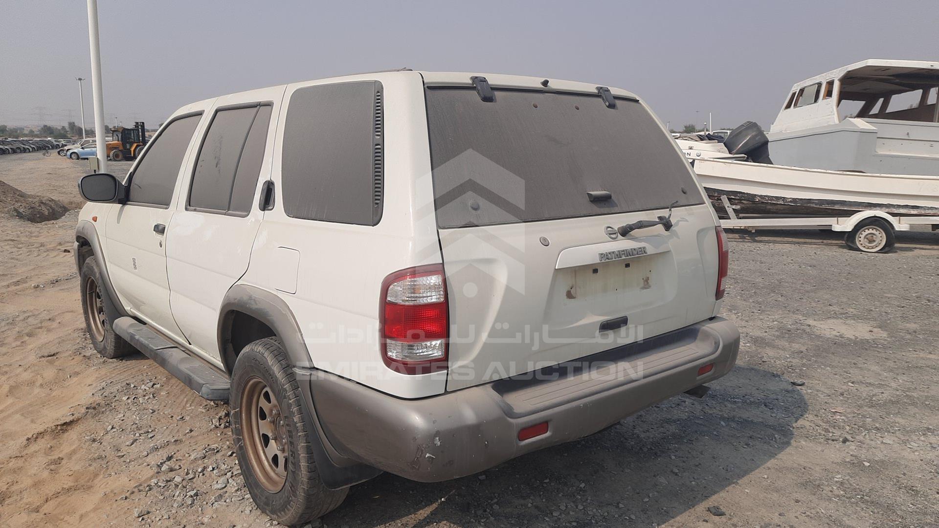2002 NISSAN PATHFINDER VIN: JN8AR05Y52W520384