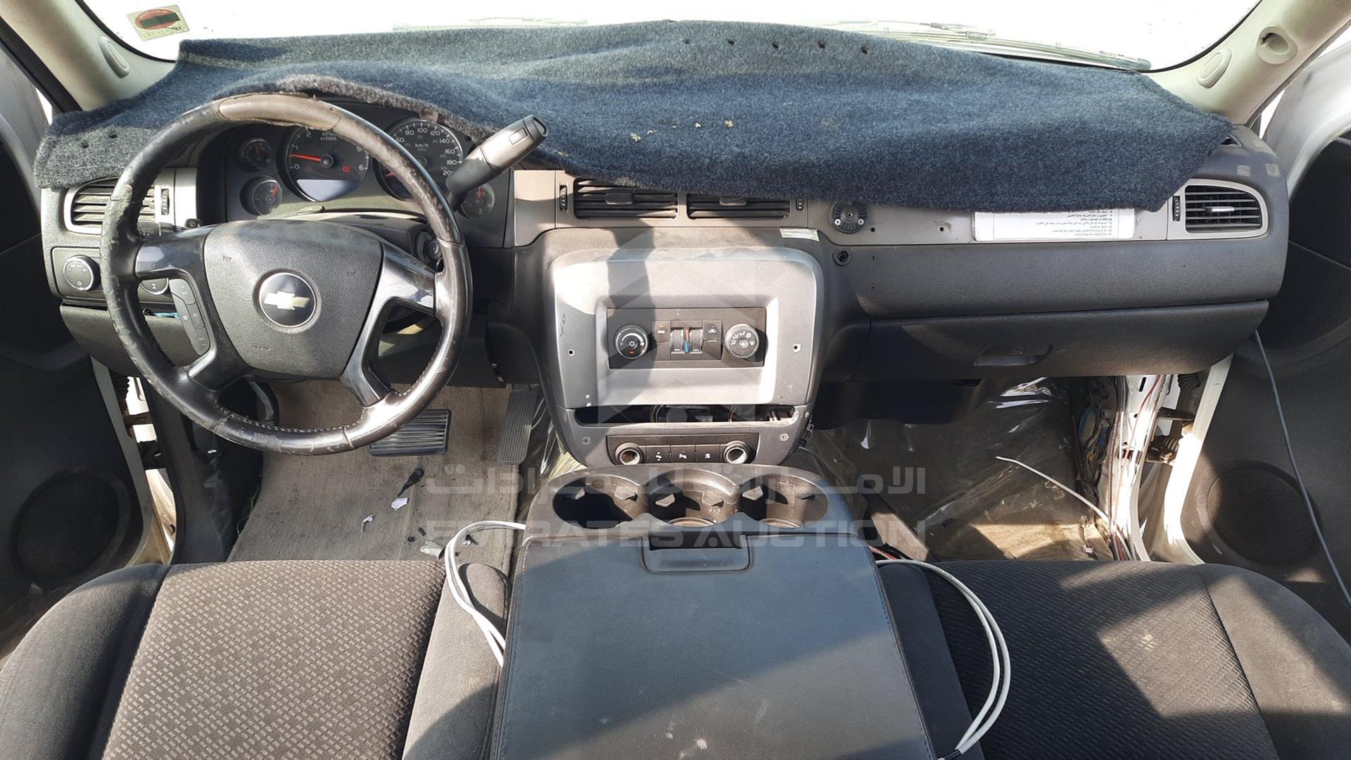 2008 CHEVROLET TAHOE VIN: 1GNFK13J88J124383