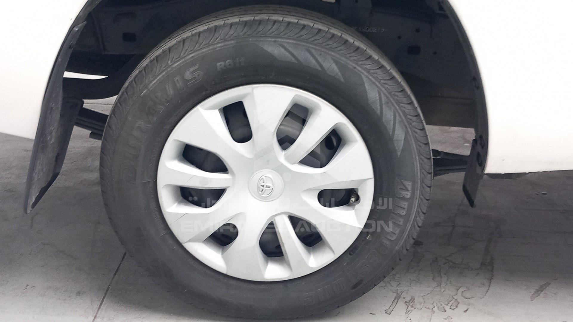 2019 TOYOTA HILUX VIN: MR0JX9CD8K4200219