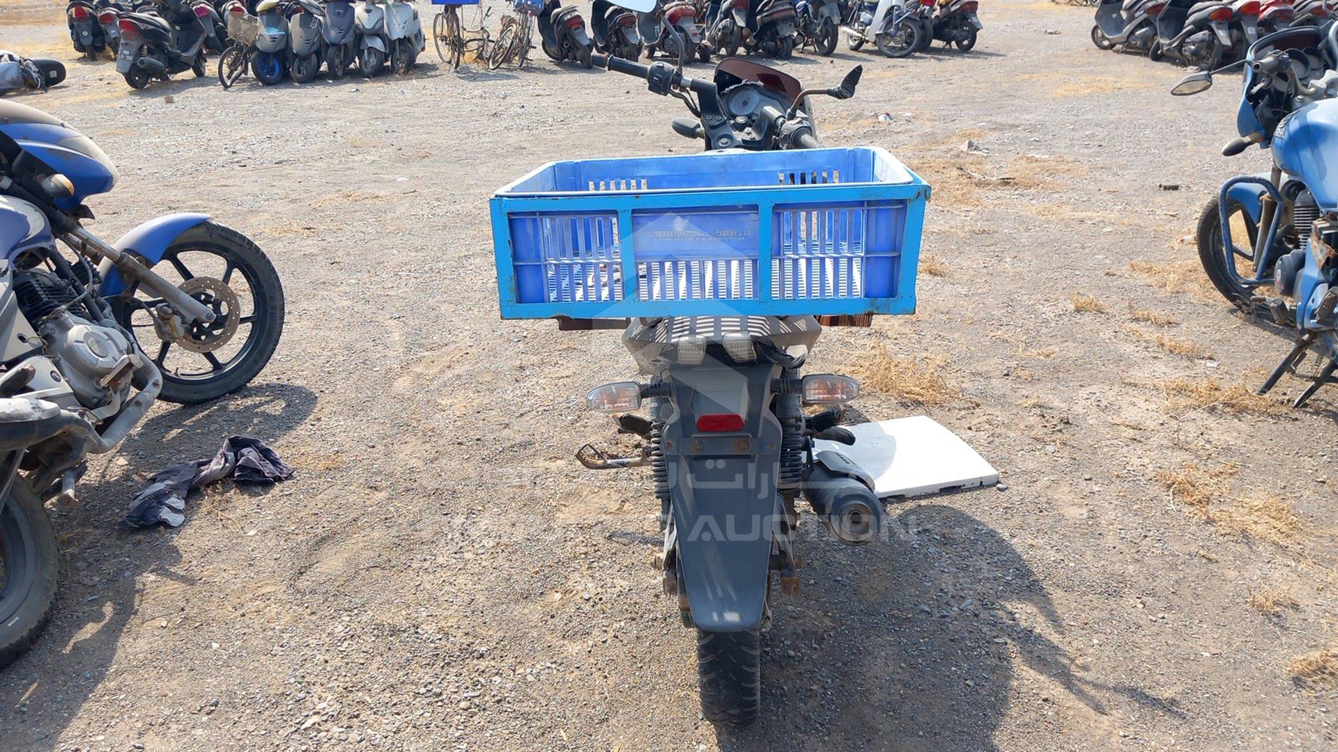 2014 BAJAJ 150 CC VIN: MD2A11CZ4ECK86730