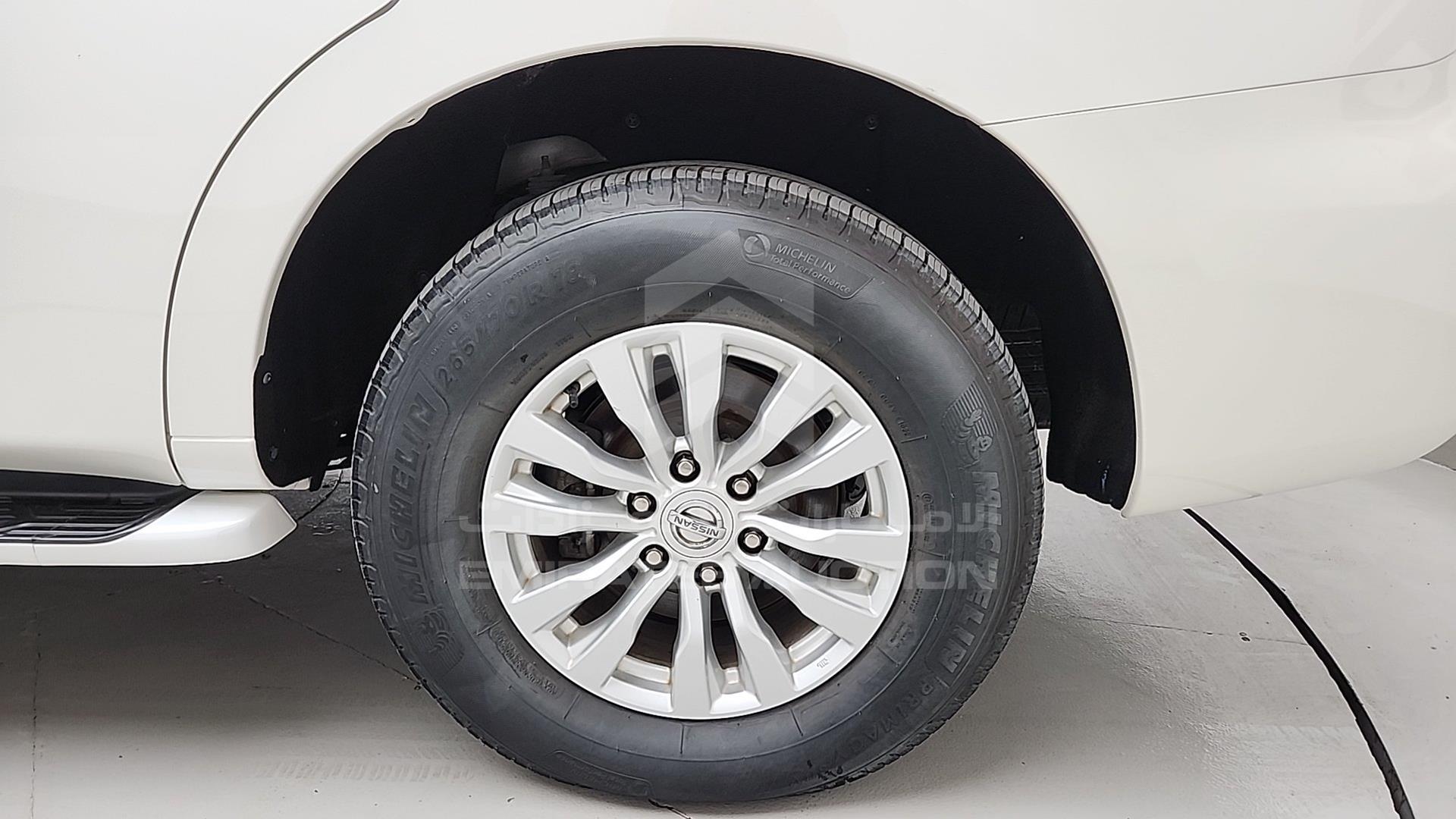 2014 NISSAN PATROL VIN: JN8AY2NY2E9077967