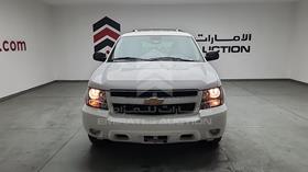 شيفروليه تاهو 2013 — الزاوية الأمامية بالكامل — صورة 1 — صورة مصغرة
