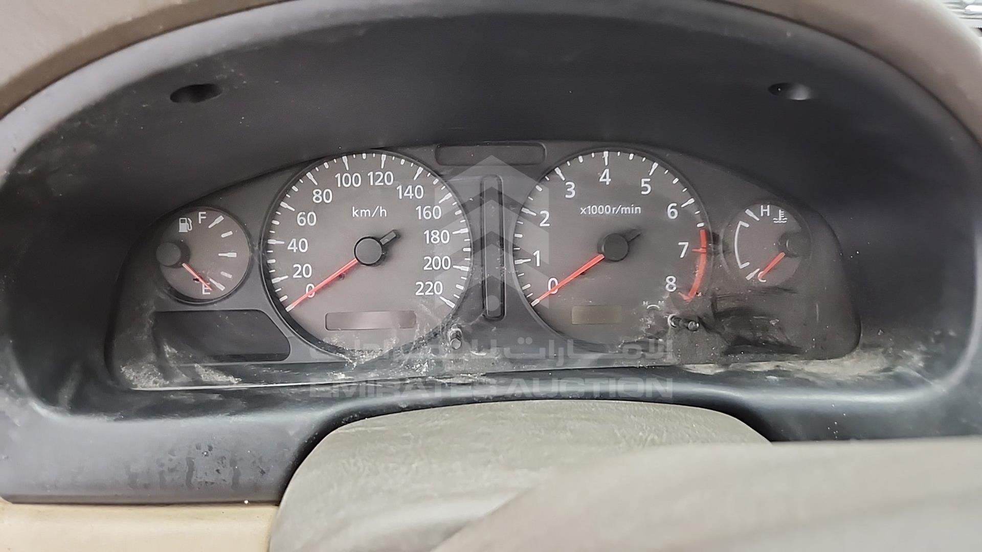 2003 NISSAN SUNNY VIN: JN1FN61C93W015253