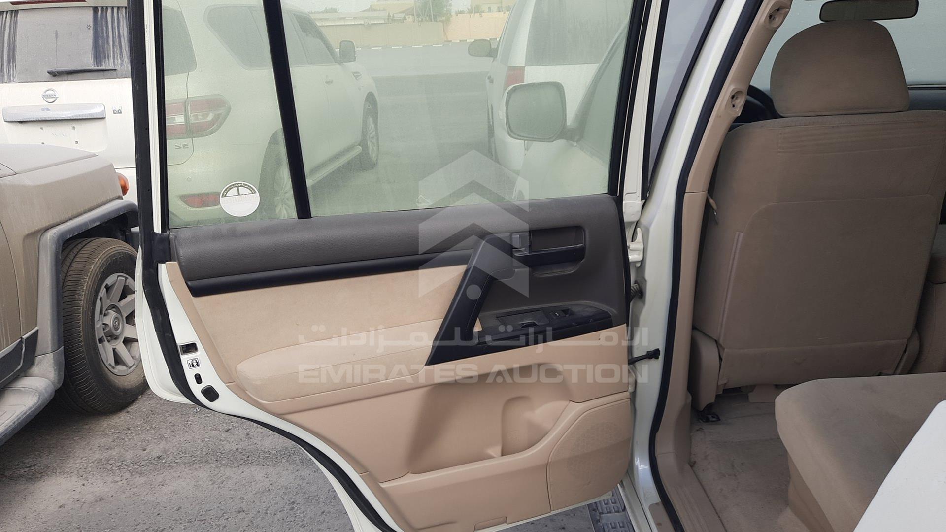 2014 TOYOTA LAND CRUISER VIN: JTMDU09J8E4094677