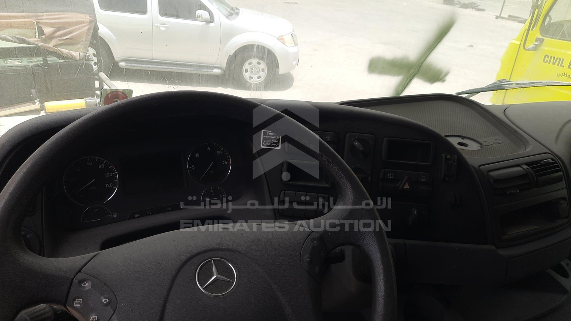 0 MERCEDES FIRE AND RESCUE TRUCK WITH ESCALATOR VIN: WDAKHCAA59L439476