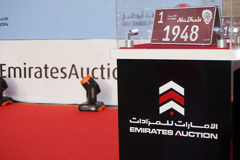 الشيخ سعيد بن طحنون يزور فعاليات مهرجان المربعة التراثي الثانى