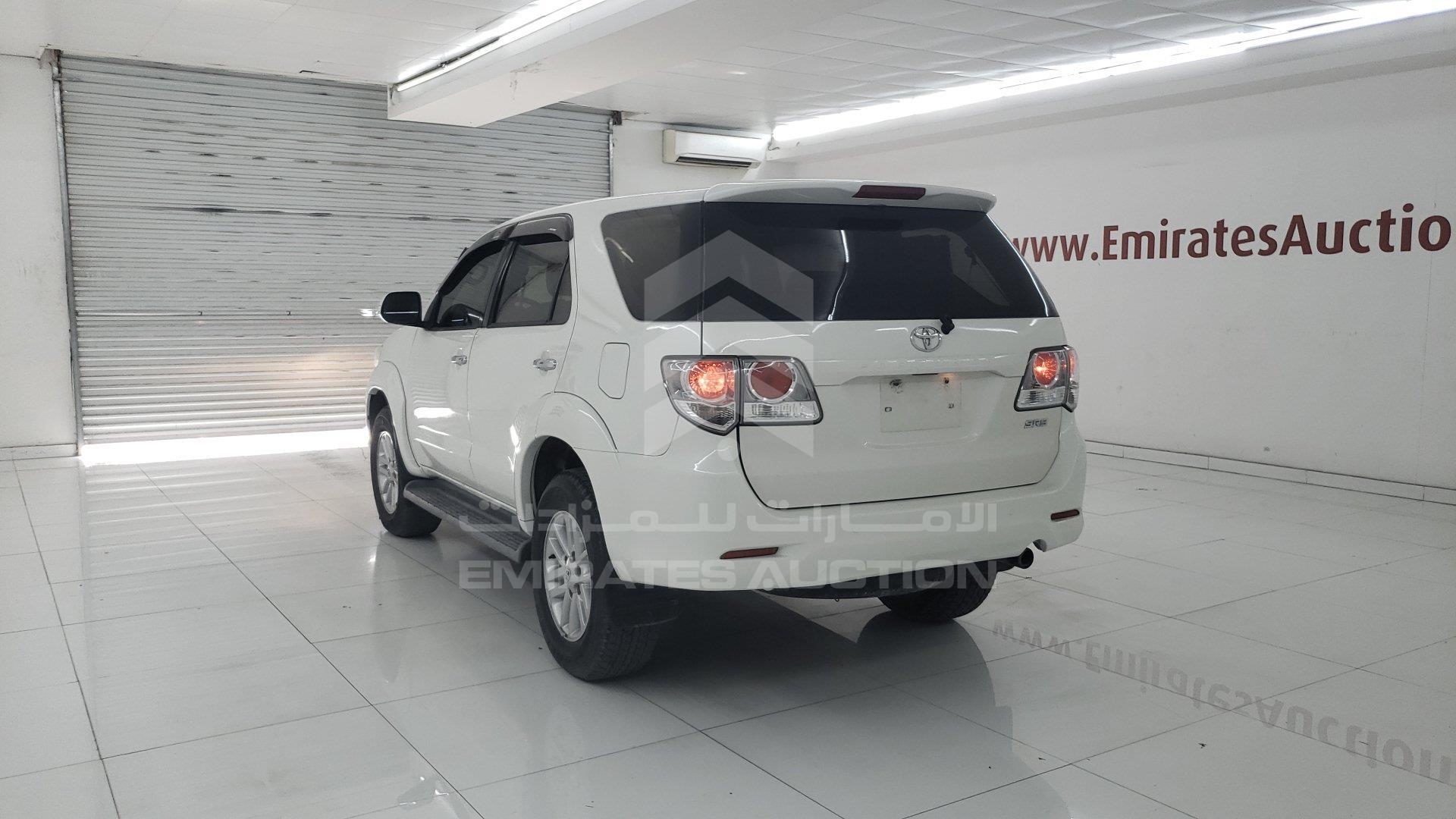 MHFYX59G0D8044989 - 2013 Toyota Fortuner - #356025