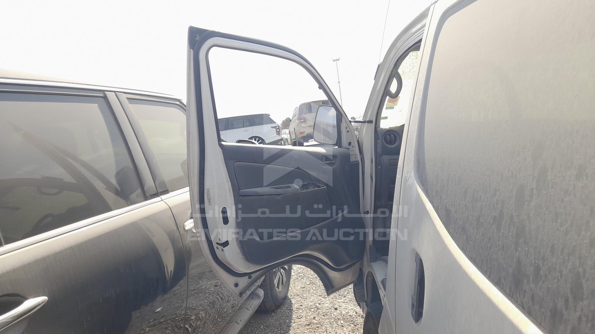 2015 NISSAN URVAN VIN: JN6BE6BS2F9001485