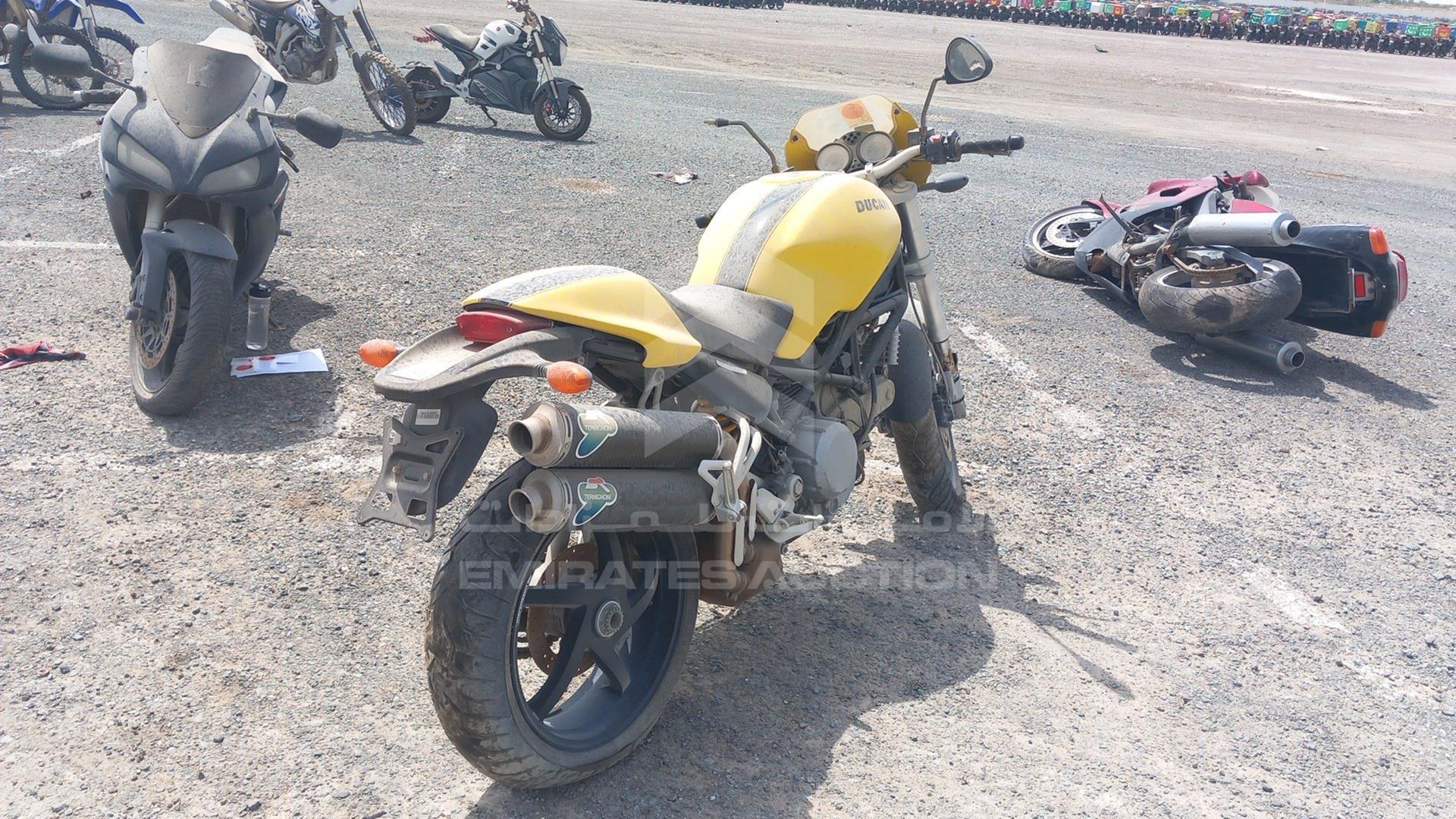 2005 DUCATI MONSTER VIN: ZDMM414AA5B075176