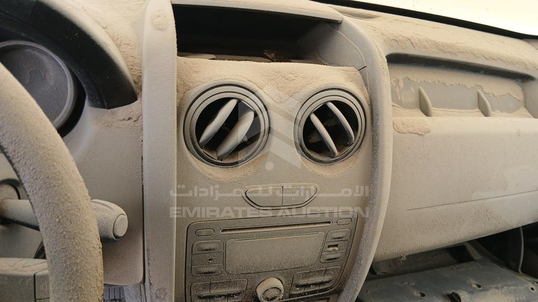 2016 Renault Duster — Entertainment Systems & Camera Monitor & Navigation — Photo 16