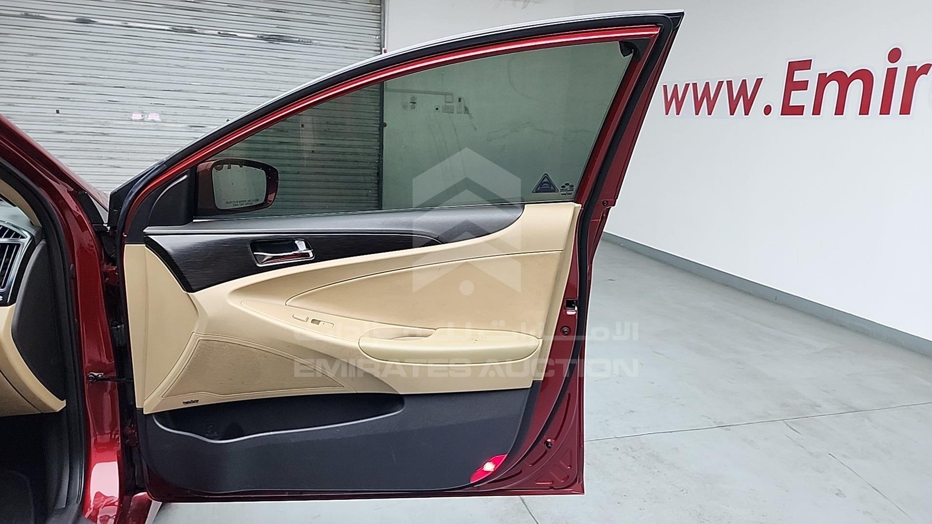 2011 HYUNDAI SONATA VIN: 5NPEC4AC7BH097202