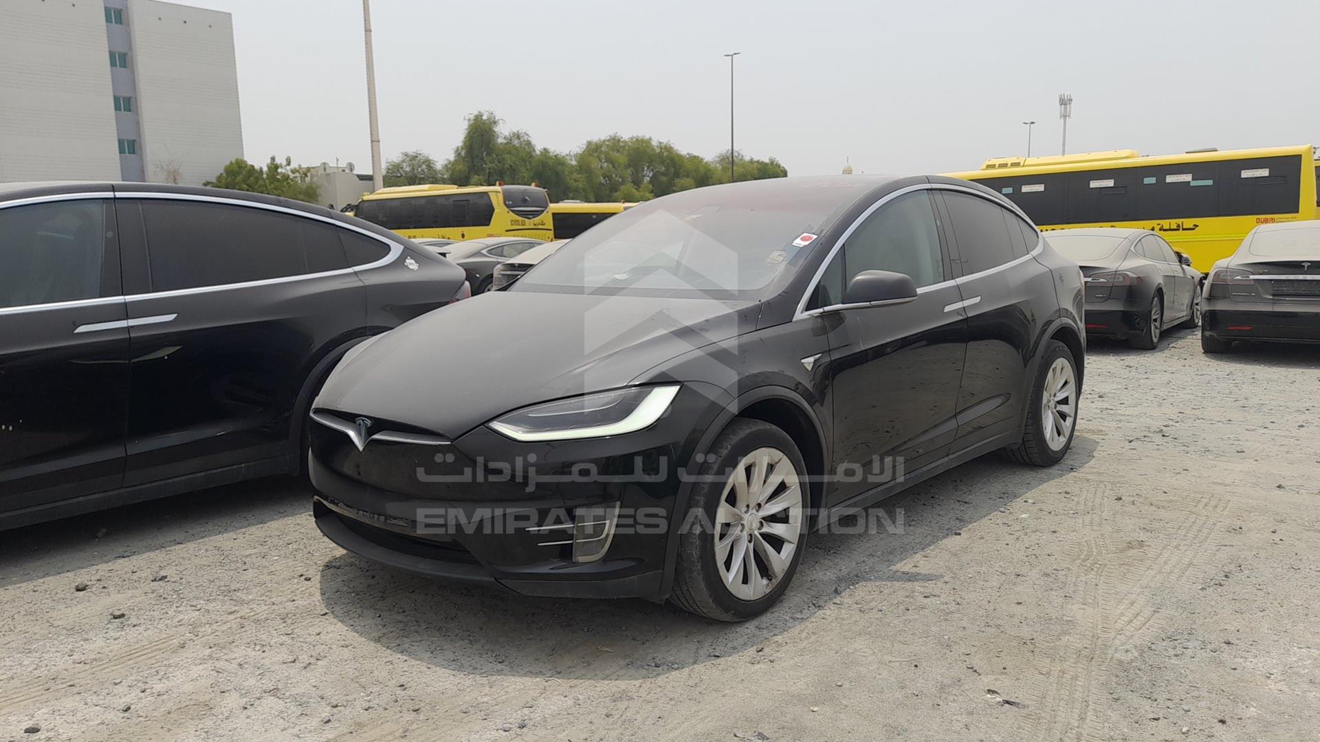 2017 TESLA MODEL X VIN: 5YJXCCE2XHF056526