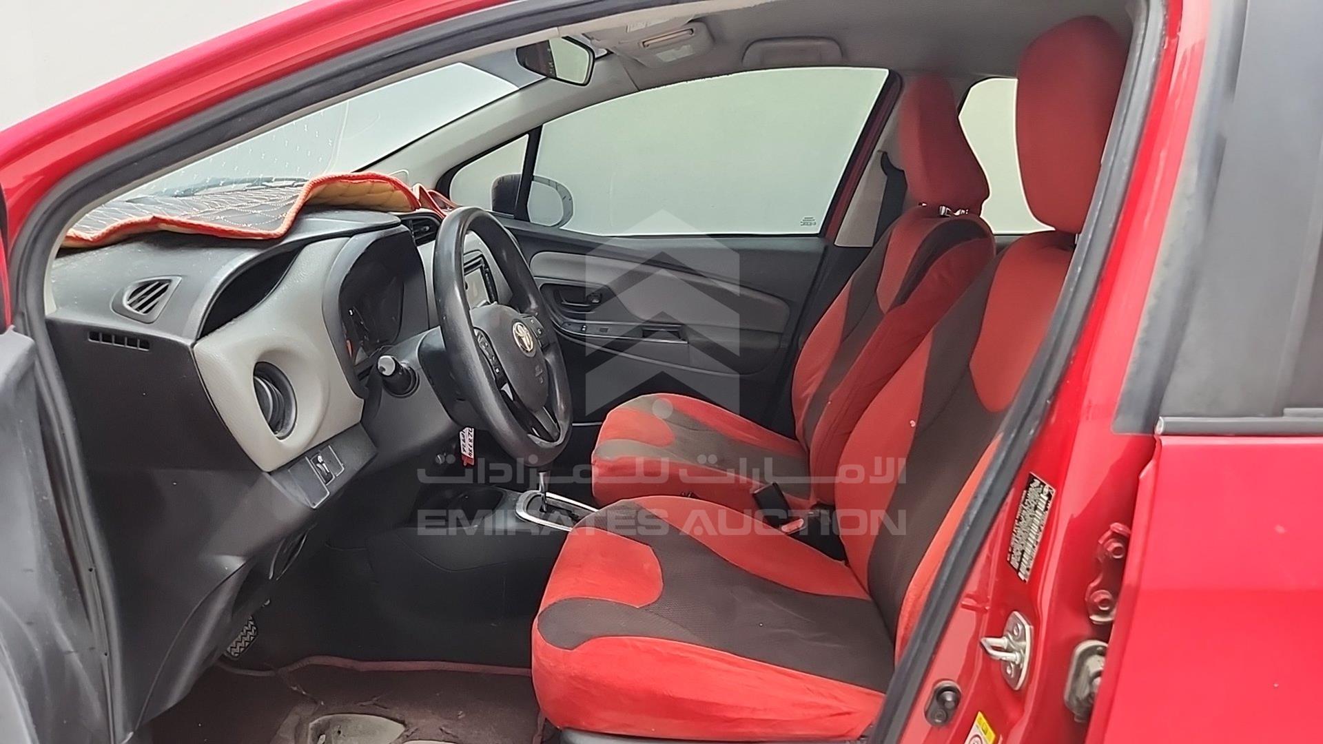 2015 TOYOTA YARIS VIN: VNKKTUD33FA028784