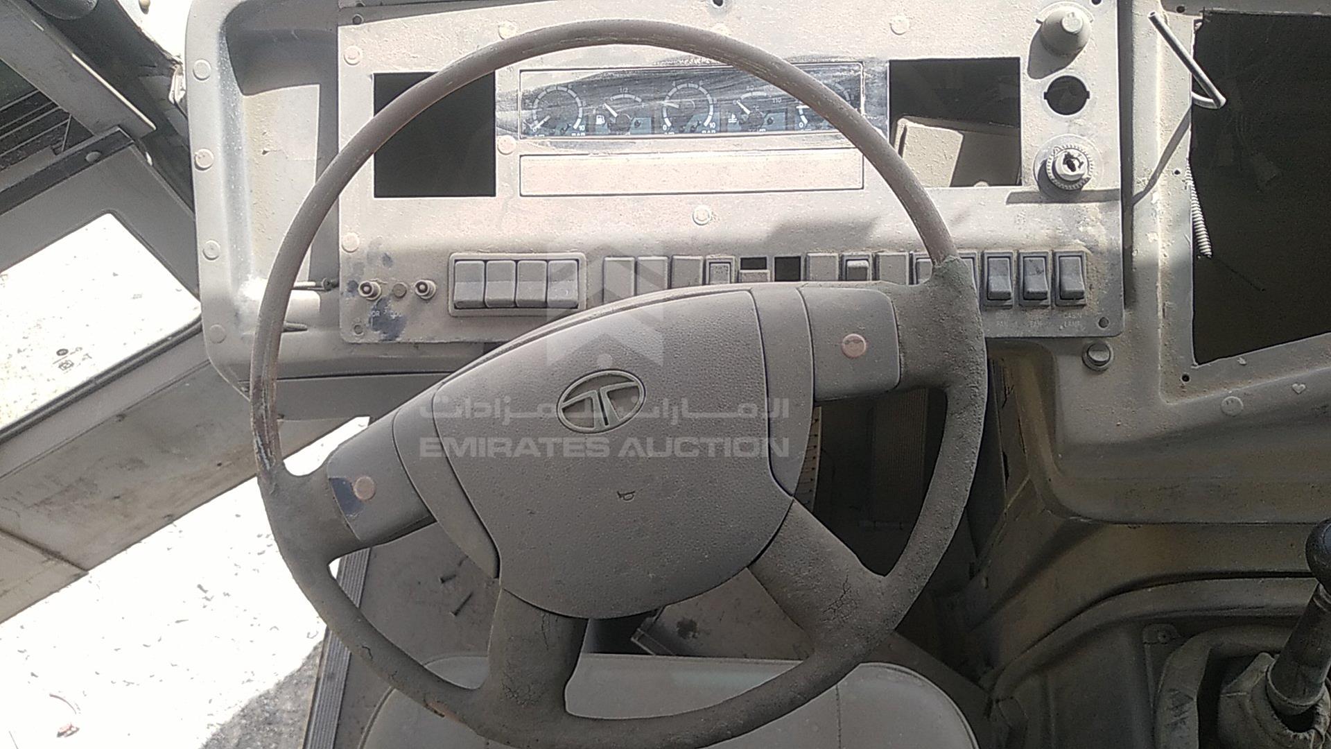 2014 TATA LPO1618 VIN: MAT449253E0L00981
