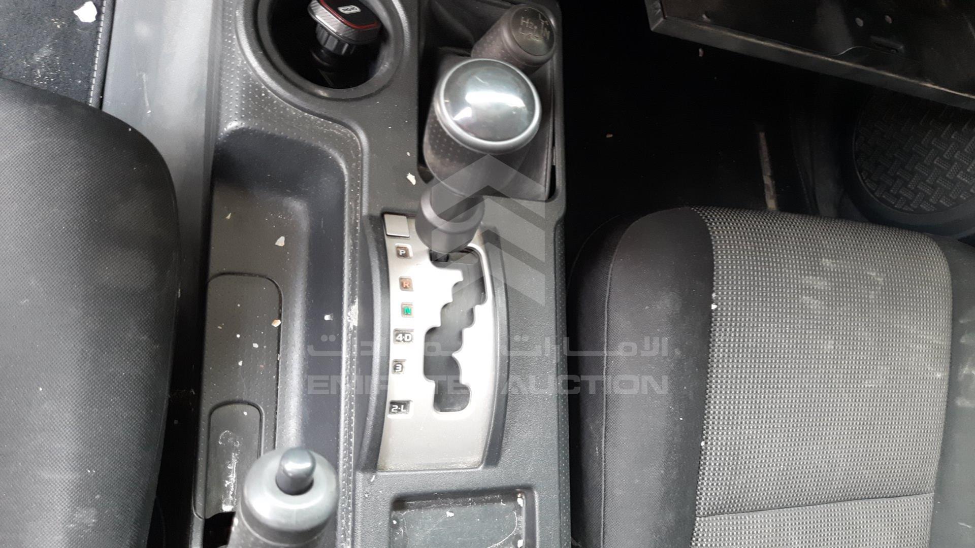 2013 TOYOTA FJ CRUISER VIN: JTEBU11FXDK171639
