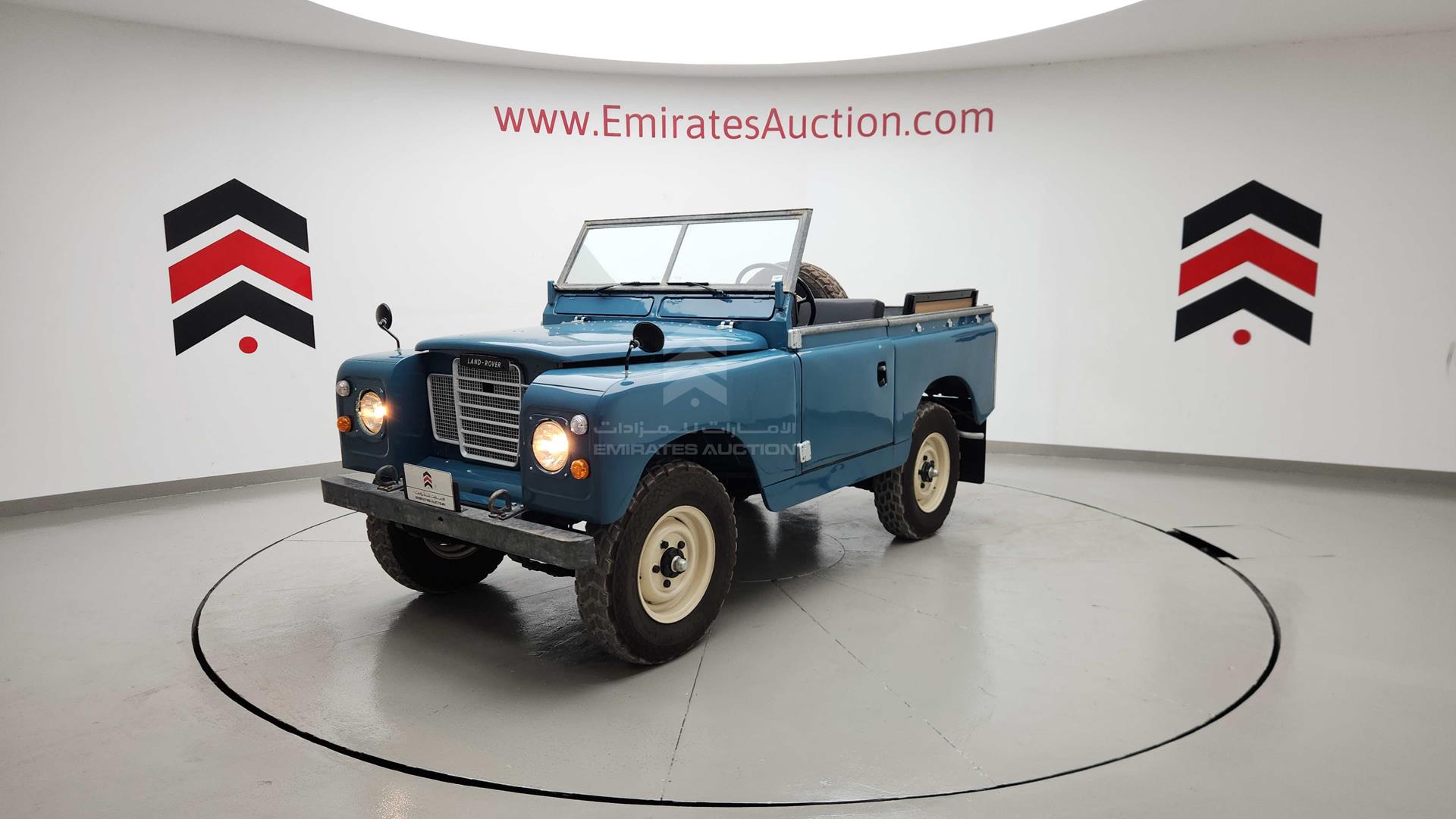 1984 LAND ROVER DEFENDER VIN: 90501351