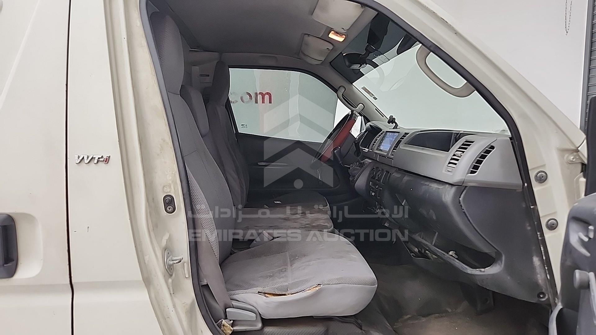 2009 TOYOTA HIACE VIN: JTFHX02PX90039241