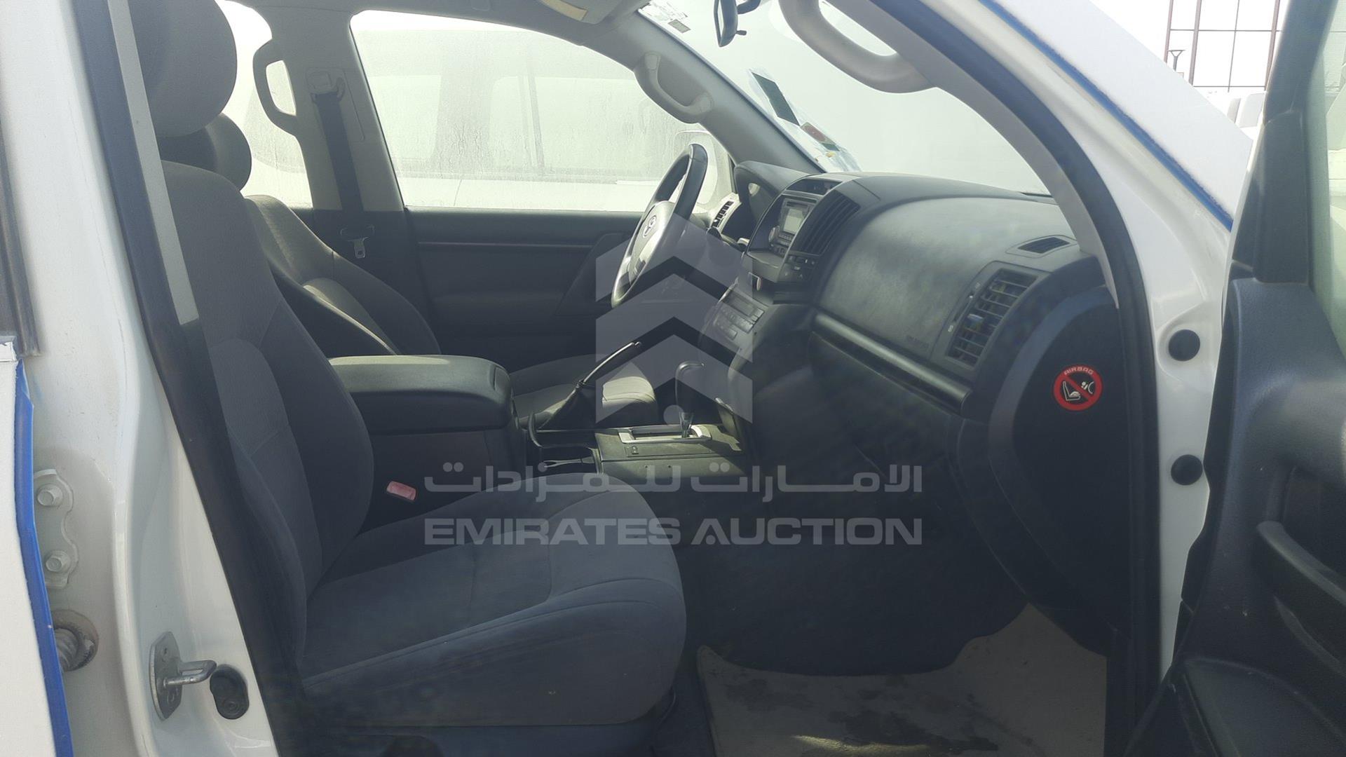2012 TOYOTA LAND CRUISER VIN: JTMDU09J7C5057367