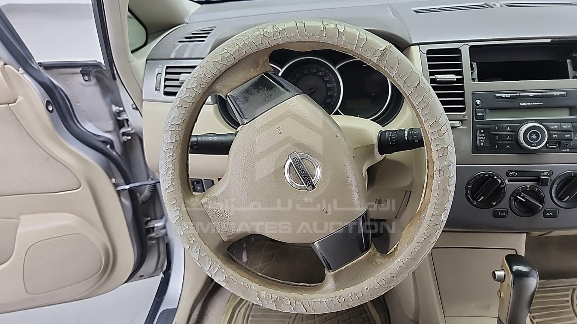 2008 NISSAN TIIDA VIN: JN1CC13C68T012702