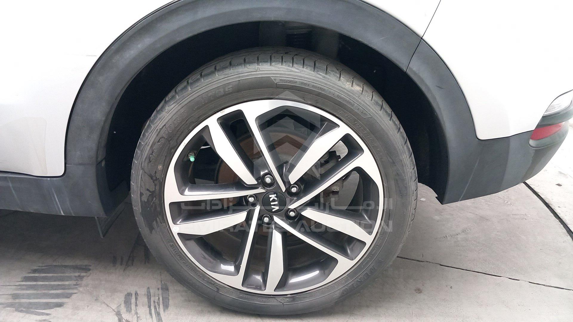 2020 KIA SPORTAGE VIN: U5YPH81A8LL845505