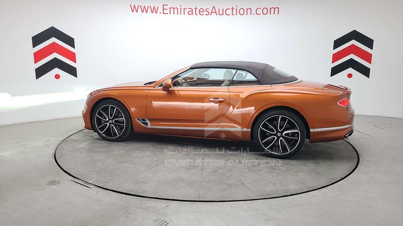 SCBDA3ZG8LC083991 Auction: EmiratesAuction Lot: 418778 SCBDA3ZG8LC083991 Bentley Continental 2020 ORANGE Photo 71