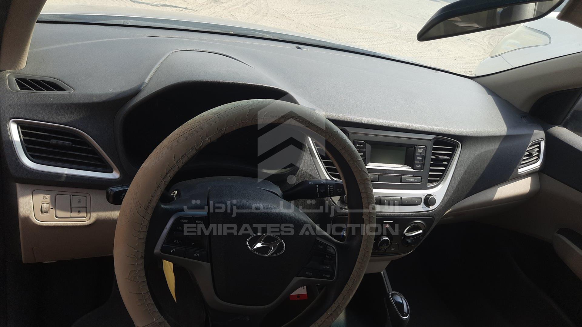 2019 HYUNDAI ACCENT VIN: MALC741C0KM095709