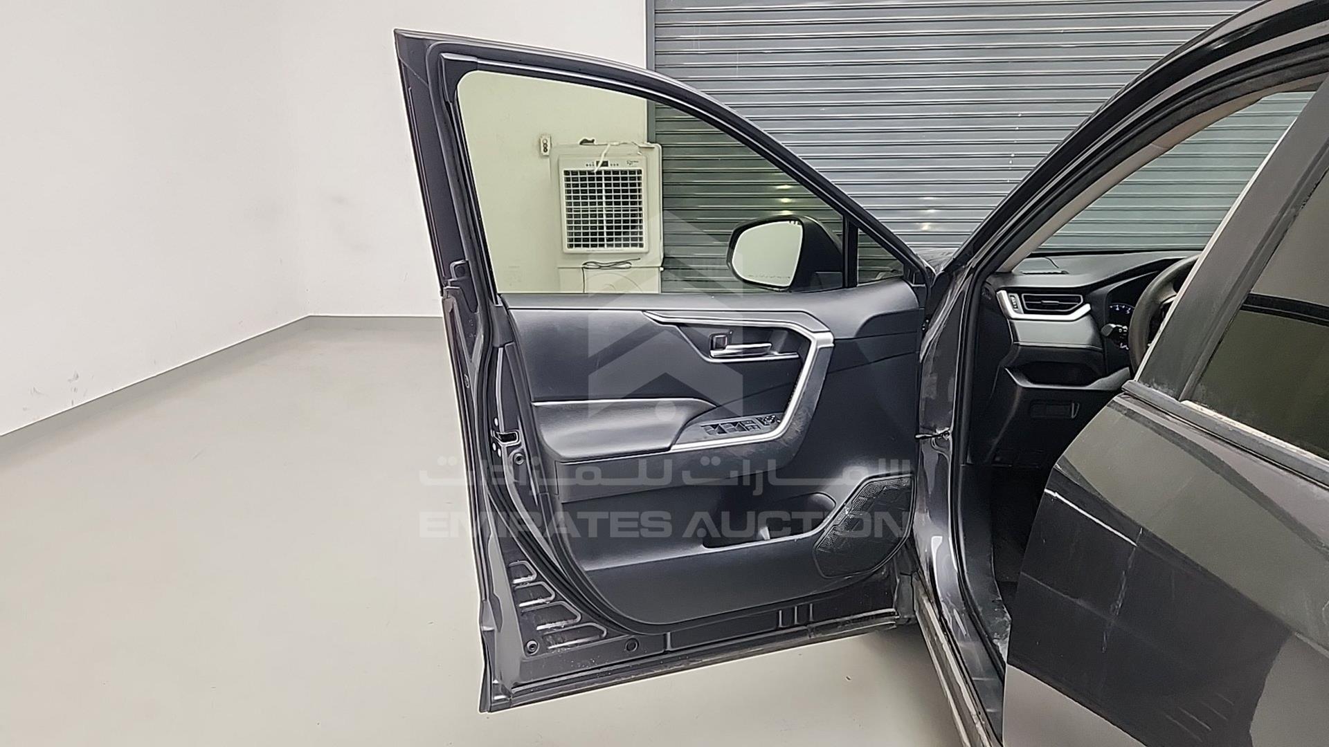 2019 TOYOTA RAV-4 VIN: JTDW13FV2KJ007783