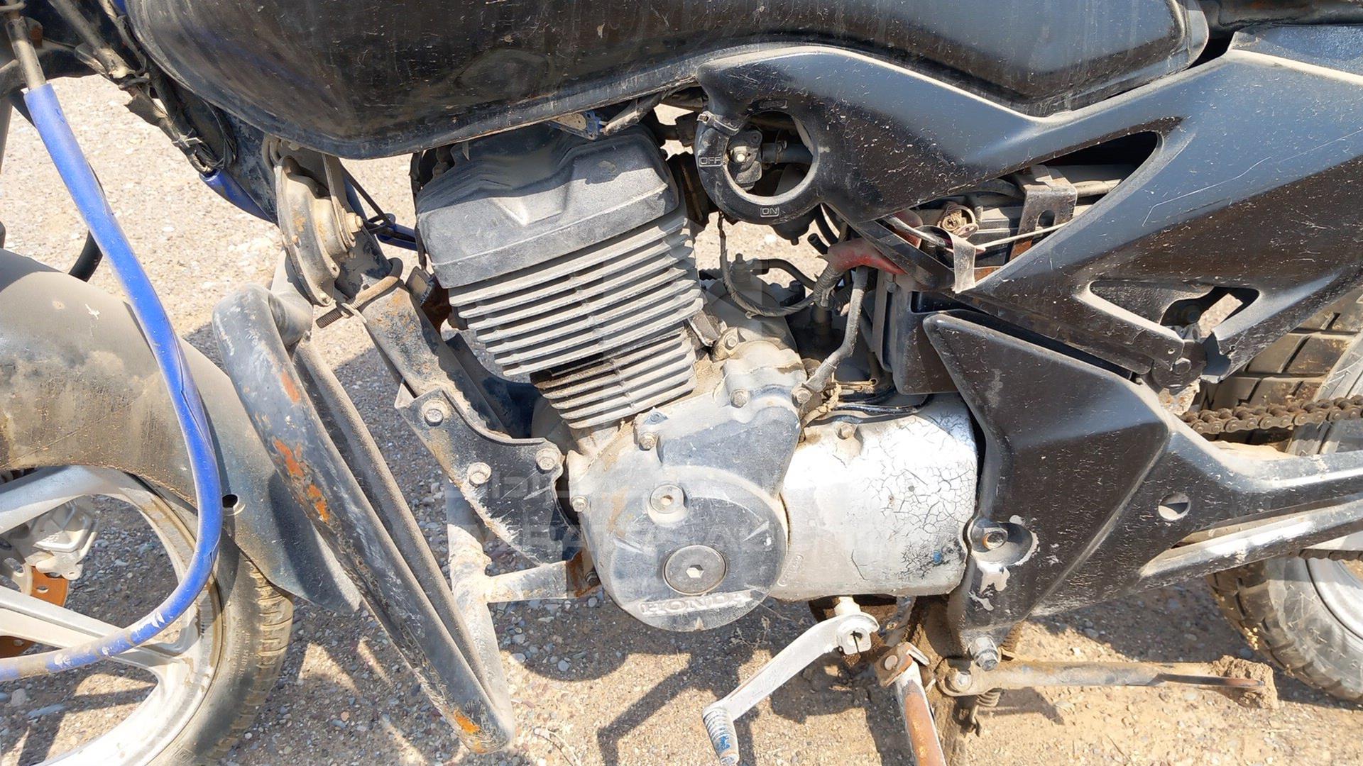 2014 HONDA CBF 150 VIN: ME4KC09CFE8755432