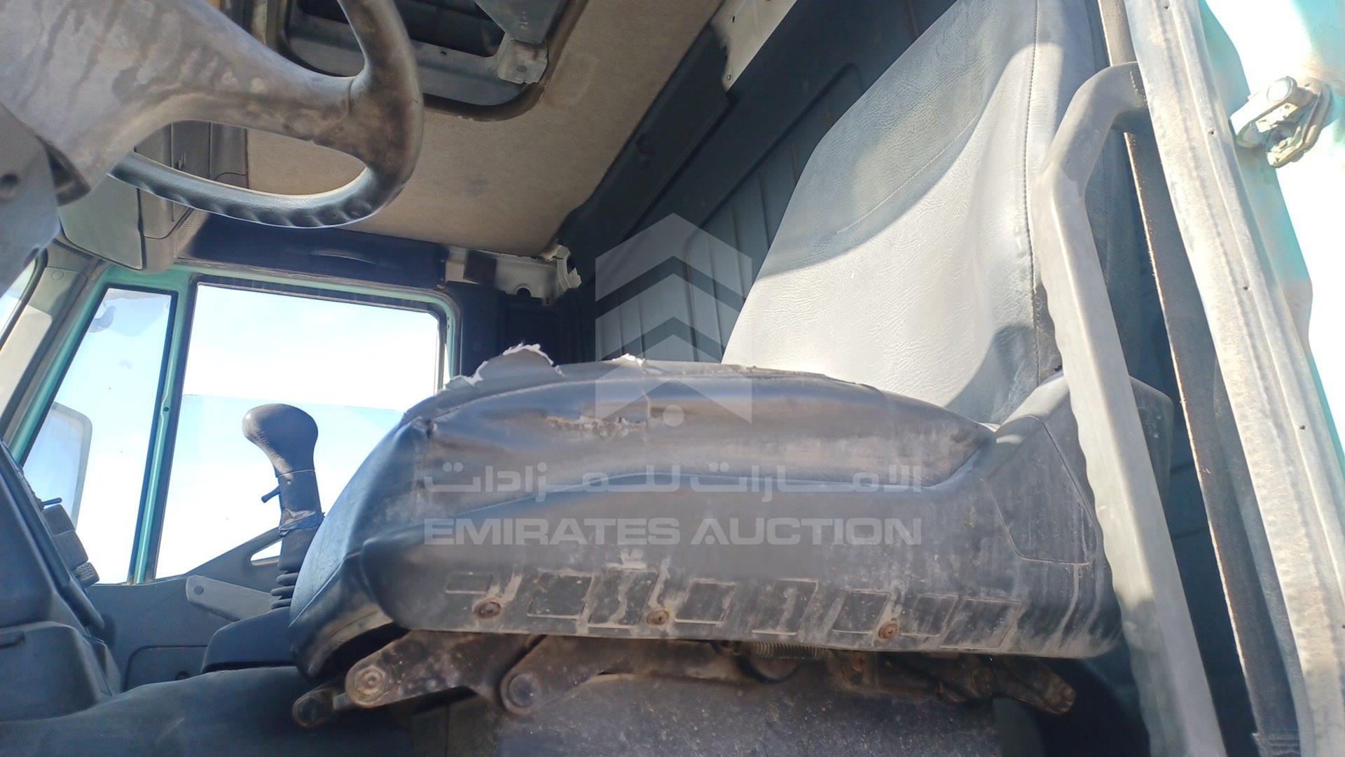 2000 IVECO --- VIN: WJMB1VNS00C073305