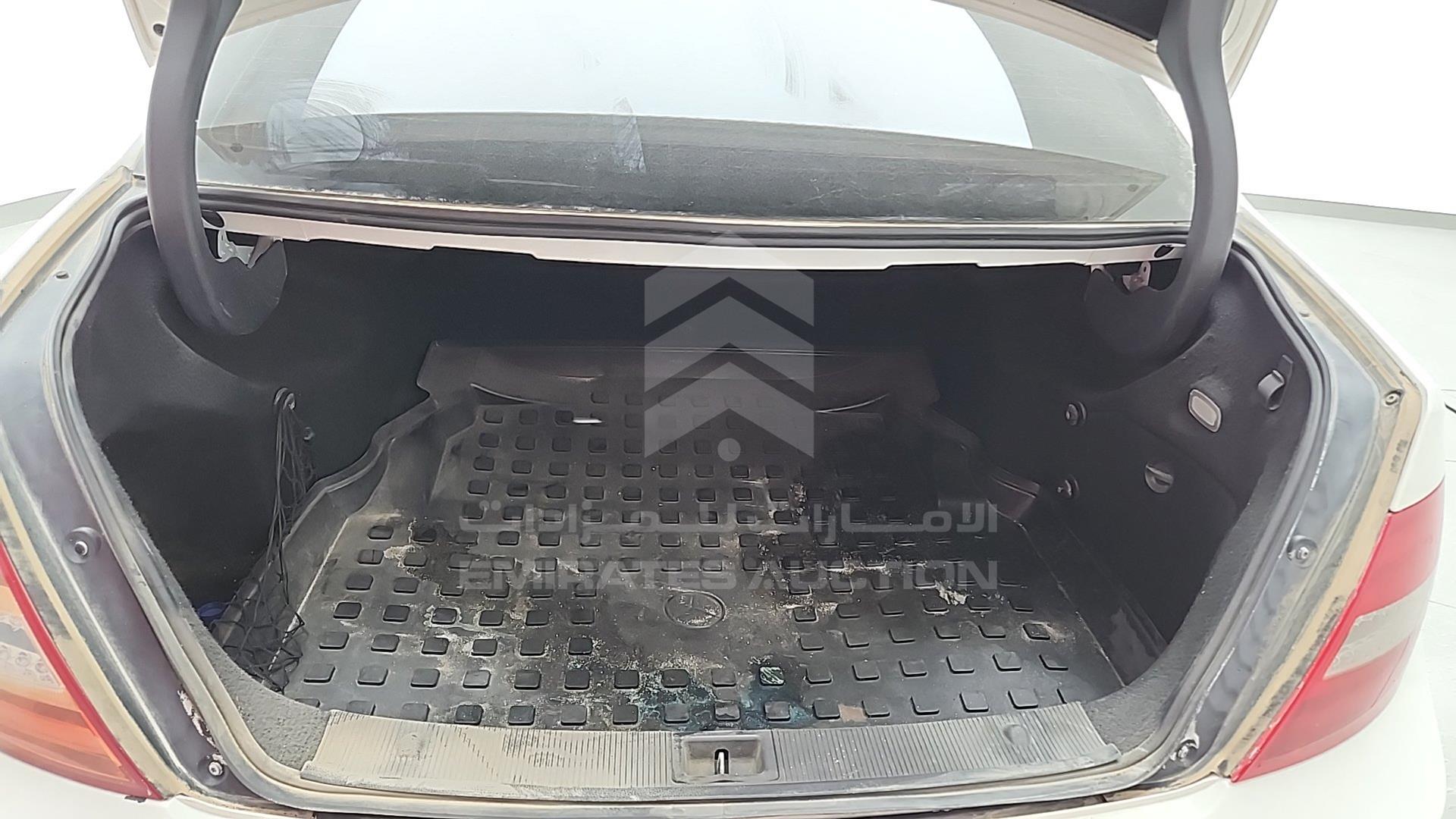 2013 MERCEDES C 200 VIN: WDDGF4JB8DA824113