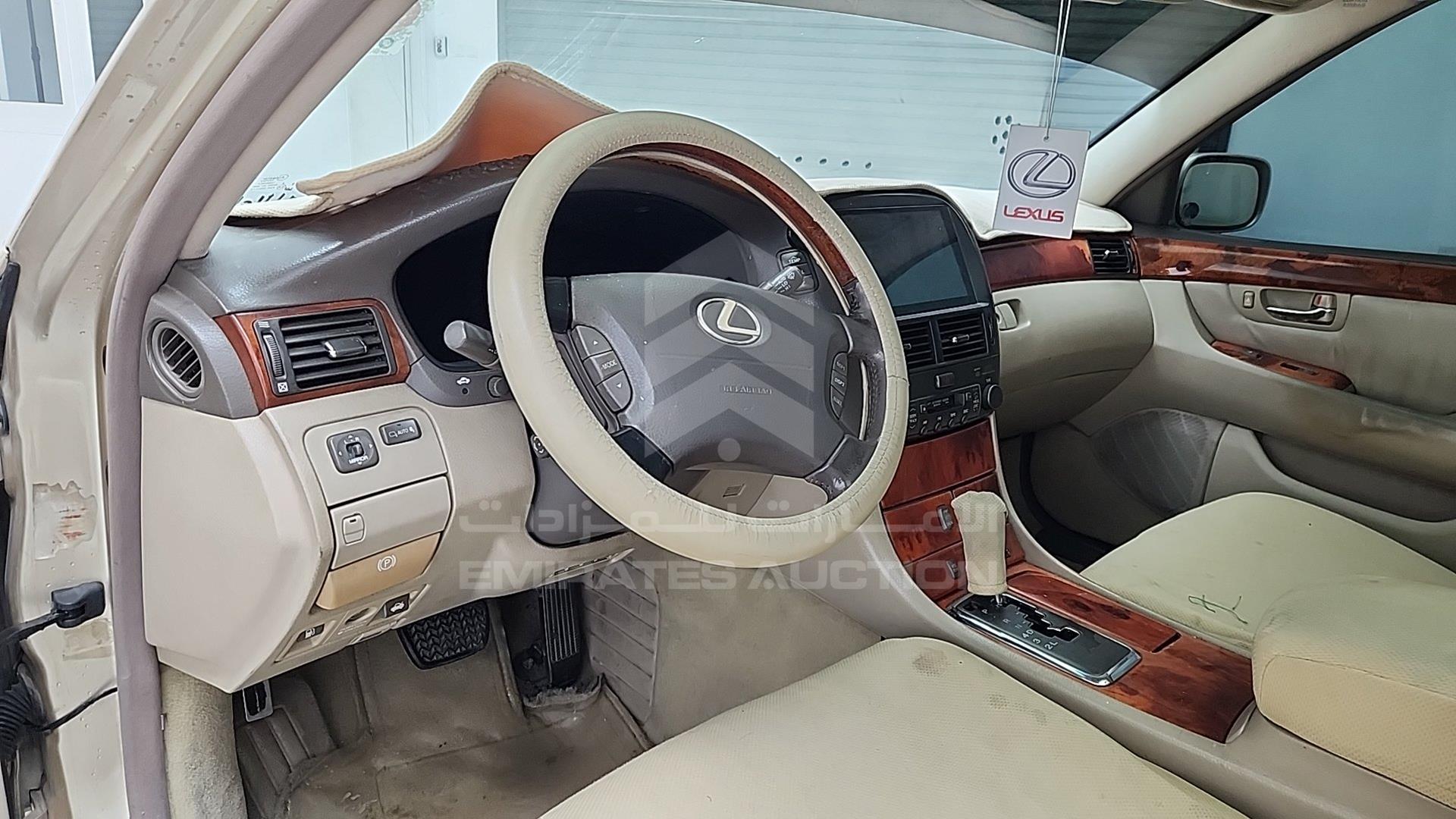 2001 LEXUS LS 430 VIN: JTHBN30FX10024631
