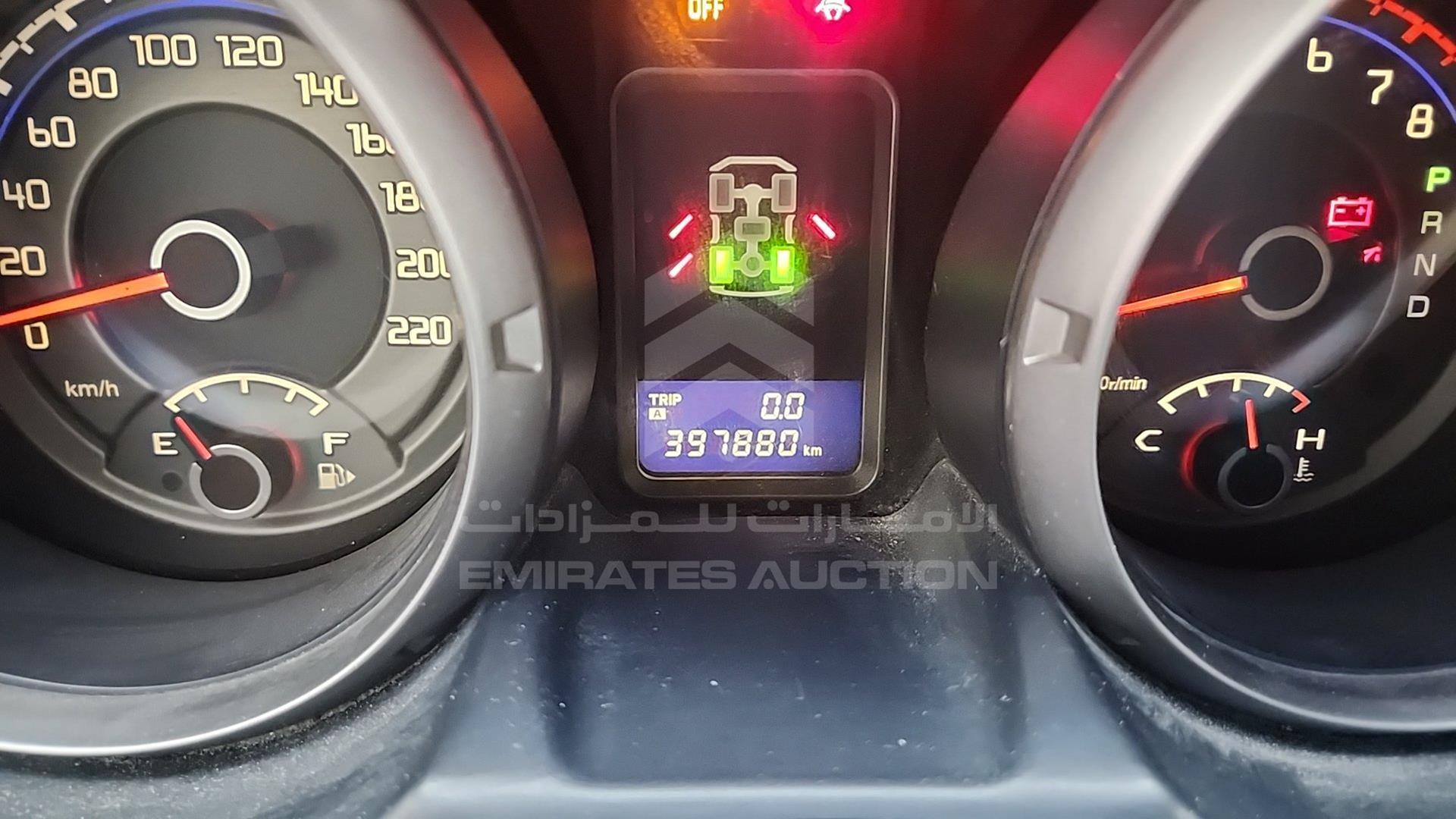 2008 MITSUBISHI PAJERO VIN: JMYLRV93W8J720356