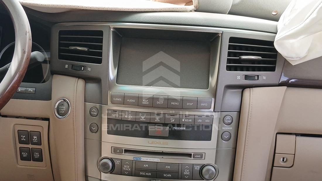 2009 Lexus LX 570 — Entertainment Systems & Camera Monitor & Navigation — Photo 16