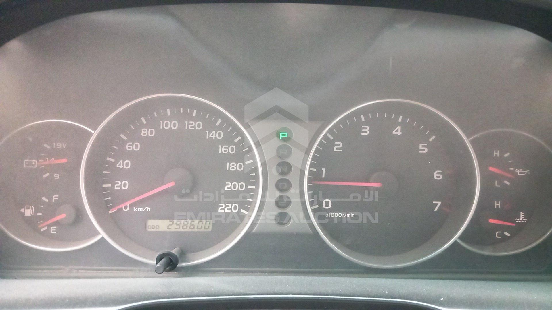 2007 TOYOTA LAND CRUISER VIN: JTEHJ09J675160923