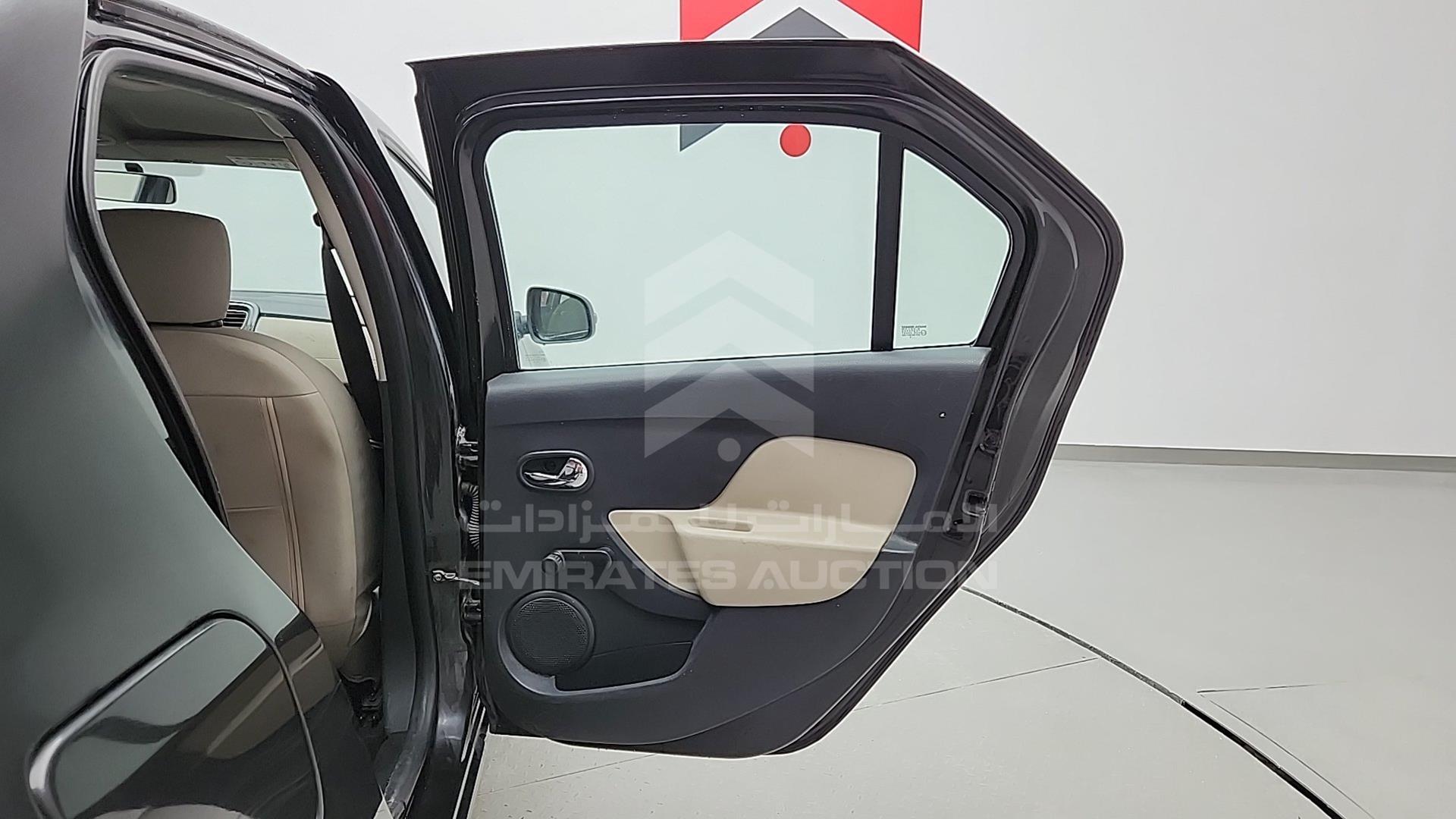 2017 RENAULT SYMBOL VIN: VF14SRAB7HT507020