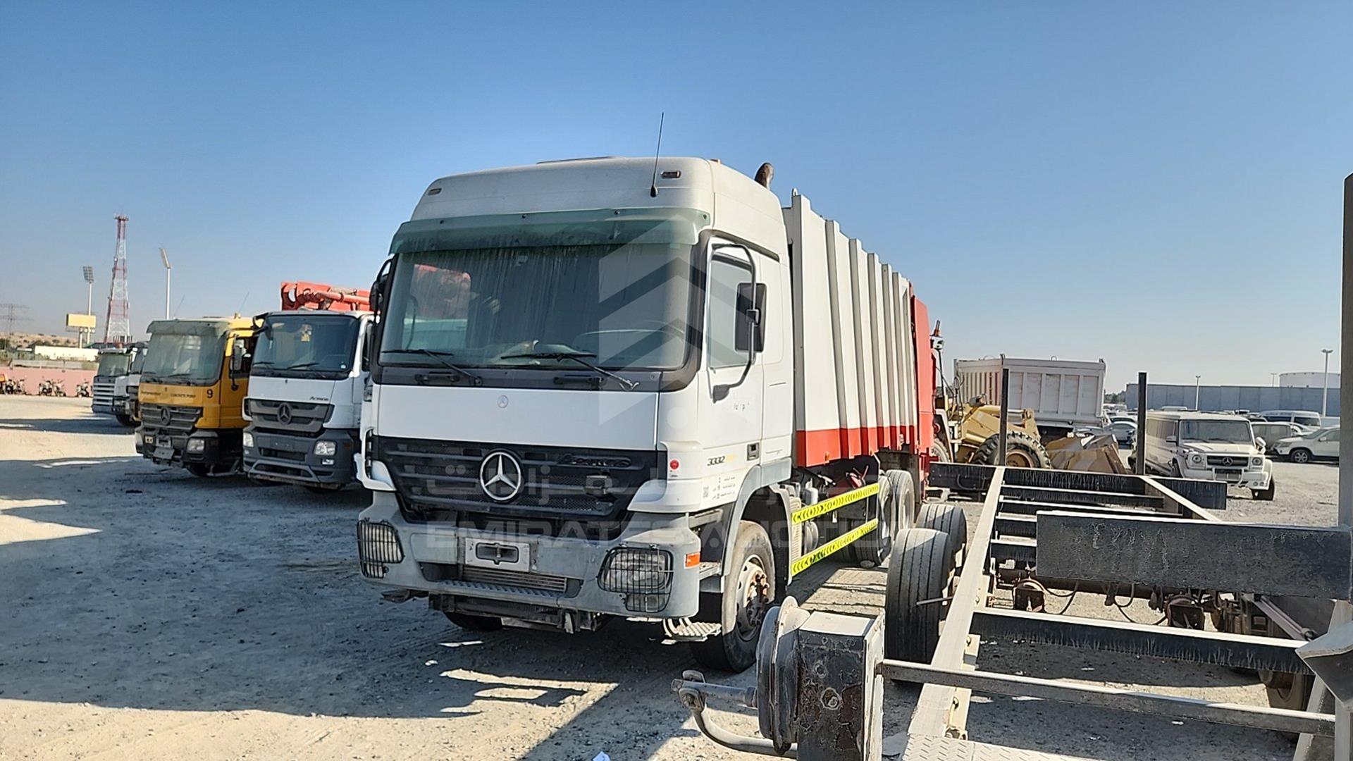 2008 MERCEDES ACTROS VIN: WDAKHCAA58L280327