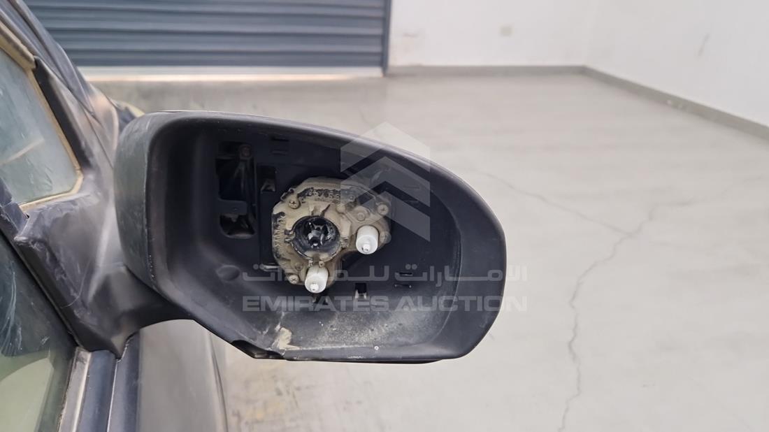 2015 Suzuki Ertiga — Dent — Photo 32