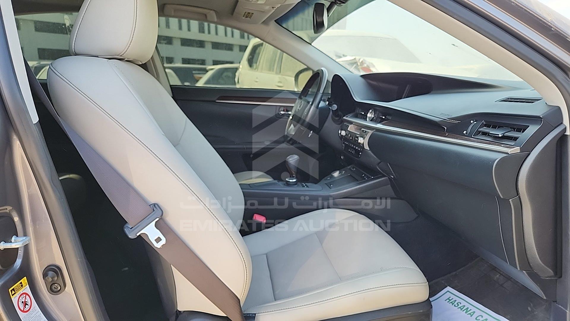 2015 LEXUS ES 350 VIN: JTHBK1GG9F2157520