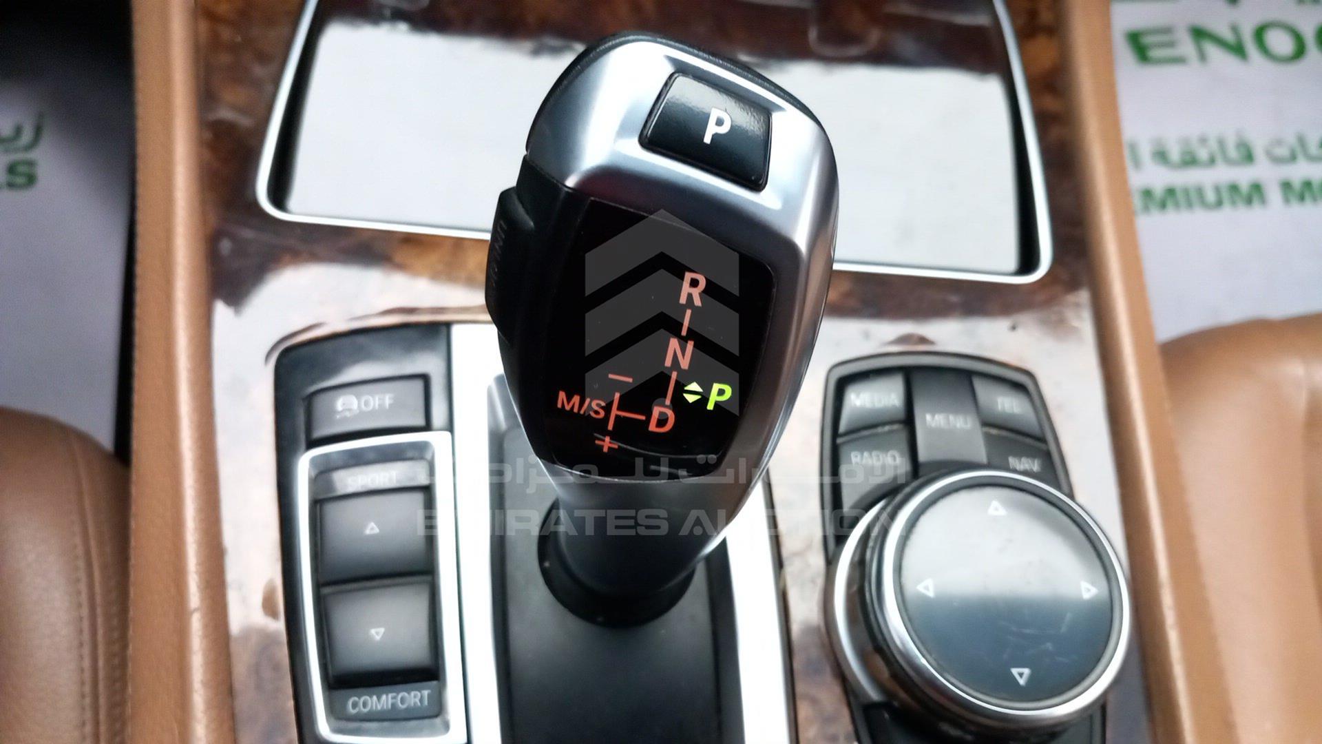 2014 BMW 730 VIN: WBAYE2102ED309335