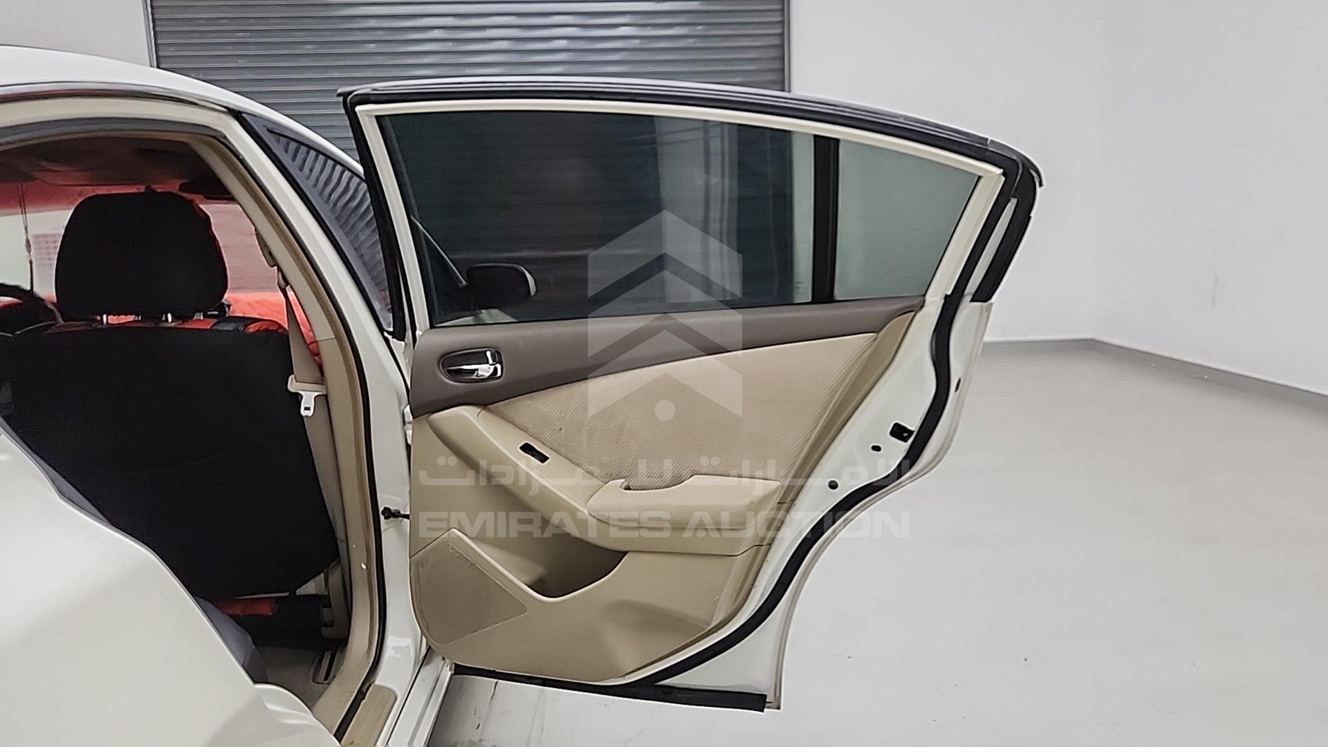 2008 NISSAN ALTIMA VIN: 1N4AL21D38C110243