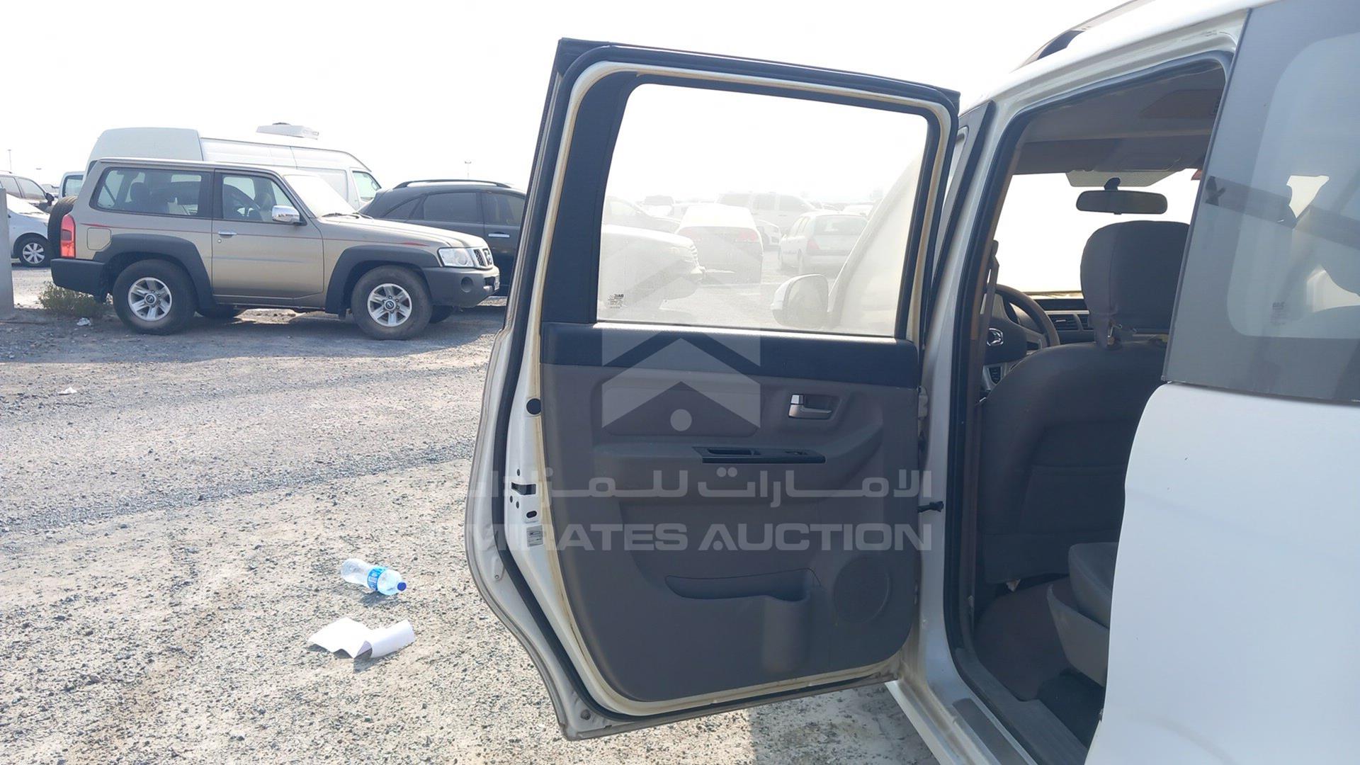 2015 BAIC KENBO M20 VIN: LNBMDLAF4EU900901