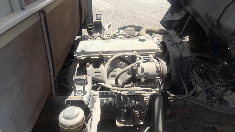 JAAKP34G987P20999 Auction: EmiratesAuction Lot: 409144 JAAKP34G987P20999 Isuzu NPR 2008 WHITE Photo 26